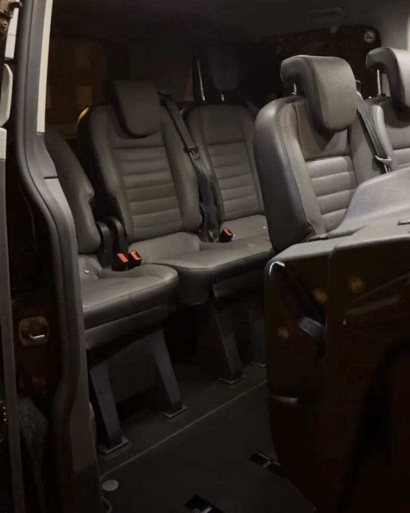 Habitacle passagers d’un van BOUKHARS DRIVER